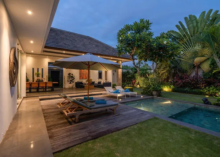 Villa Cempaka Ungu - Tranquil & Chic Pool Villa In The Heart Of Seminyak